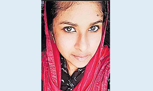 വിഷം കഴിച്ചെന്ന് സന്ദേശം കിട്ടിയത് സുഹൃത്ത് രഹസ്യമാക്കിവച്ചു; 17കാരിയുടെ മരണത്തിൽ അറസ്റ്റ്