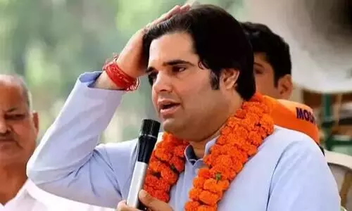 ഗോഡ്​സെക്ക്​ സിന്ദാബാദ്​ വിളിക്കുന്നവർ രാജ്യത്തിന്​ നാണക്കേട് ​-​വരുൺ ഗാന്ധി