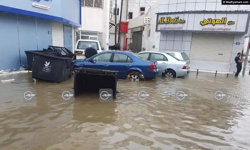 ഗതാഗതക്കുരുക്ക്, വെള്ളക്കെട്ട്: പരിഹാരം തേടി മസ്കത്ത് ഗവർണറേറ്റ് ഗതാഗതക്കുരുക്ക്, വെള്ളക്കെട്ട്: പരിഹാരം തേടി മസ്കത്ത് ഗവർണറേറ്റ്