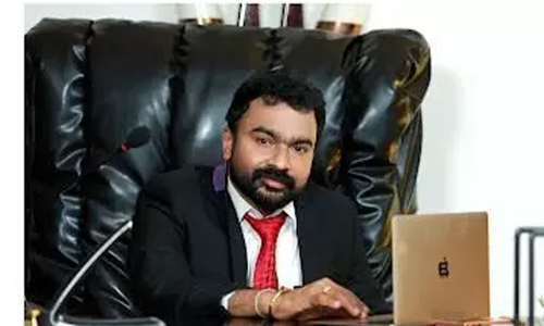 മോന്‍സൺ ബന്ധം: ചേര്‍ത്തല സി.ഐ യെ സ്ഥലം മാറ്റി