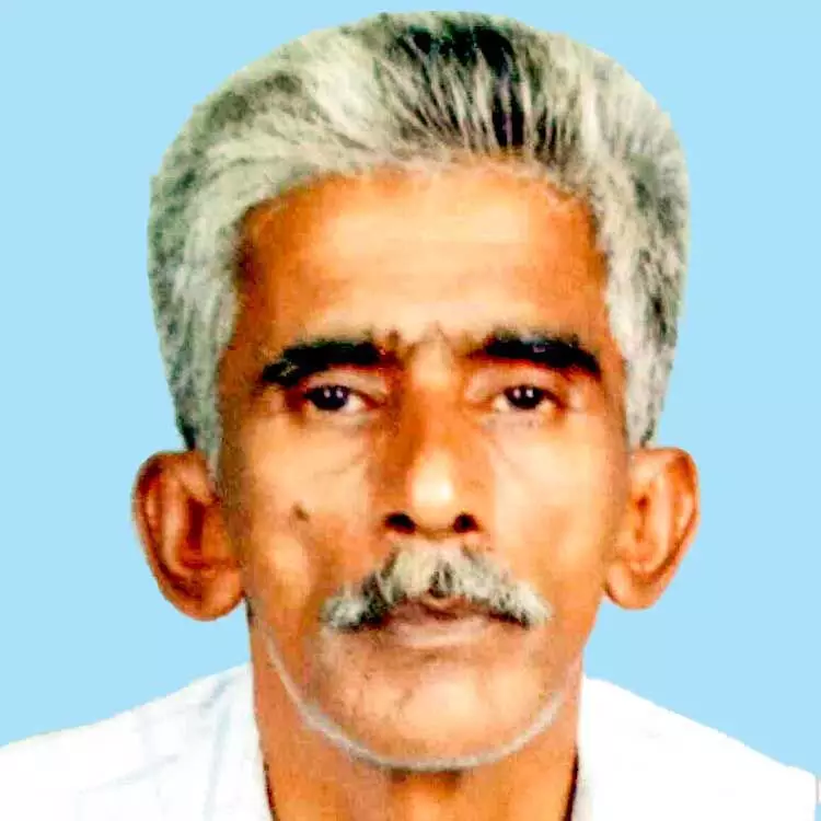 അ​ശ്റ​ഫ്