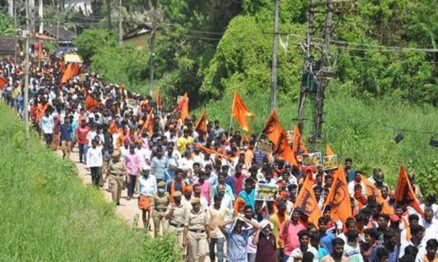 മുഹമ്മദ് നബിക്കെതിരെ അധിക്ഷേപ മുദ്രാവാക്യം; മൂന്നുപേർ അറസ്റ്റിൽ