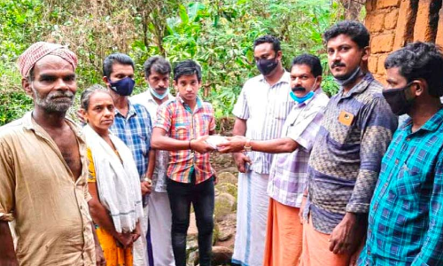 കൊടുംകാട്ടിൽ വഴിതെറ്റിയ 15കാരൻ രാത്രി മുഴുവൻ ഒറ്റക്ക്​ കഴിച്ചുകൂട്ടി; നാട്ടുകാർ ചേർന്ന്​ രക്ഷിച്ചു