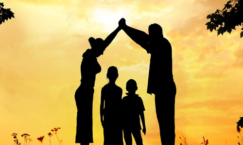 കാത്തിരിപ്പുണ്ട് 143 കുട്ടികൾ, ബന്ധുക്കളുടെ കരുതൽ സ്പർശനത്തിനായി