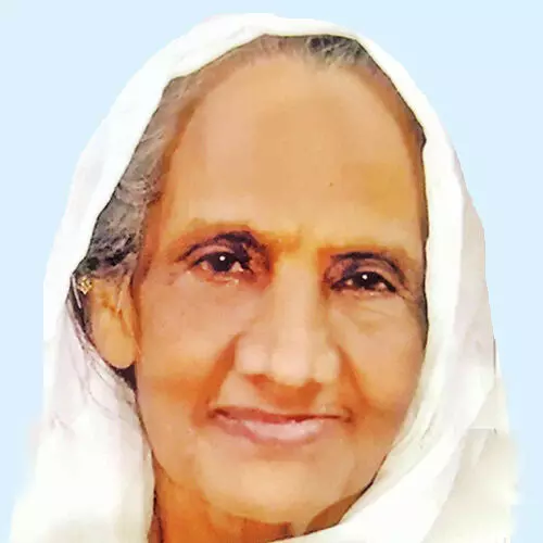 ഫാ​ത്തി​മ ബീ​വി