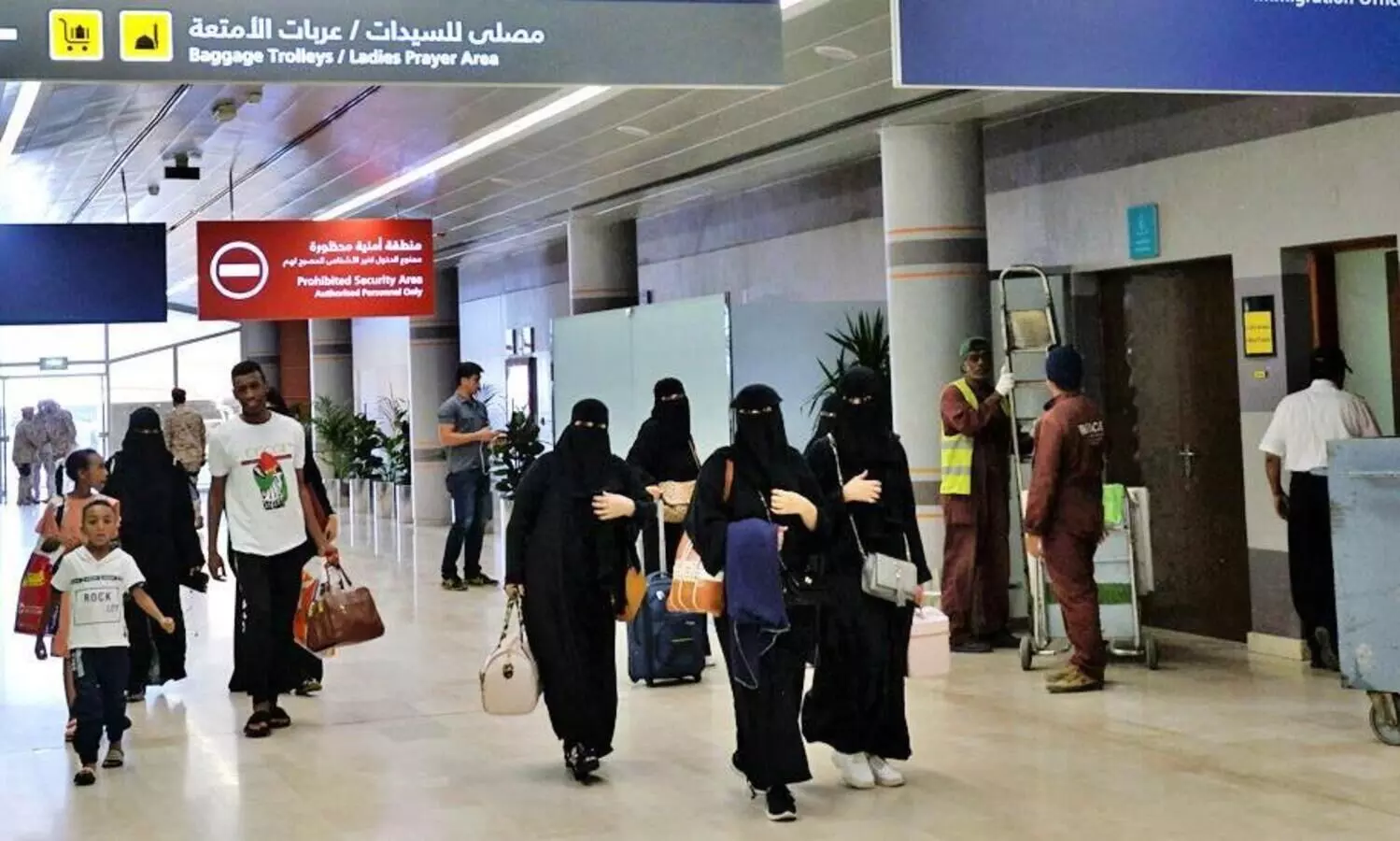 രണ്ട്​ ഡോസ്​ വാക്​സിനെടുക്കാതെ സൗദിയിലേക്ക്​ വരുന്നവർക്ക്​ ഹോം ക്വാറൻറീൻ നിർബന്ധം