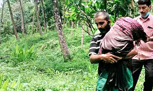 ഒരാഴ്ചയുടെ തിരോധാനം ഏലിയാമ്മക്ക്​ അഞ്ചു മിനിറ്റിലെ മടങ്ങിവരവ്