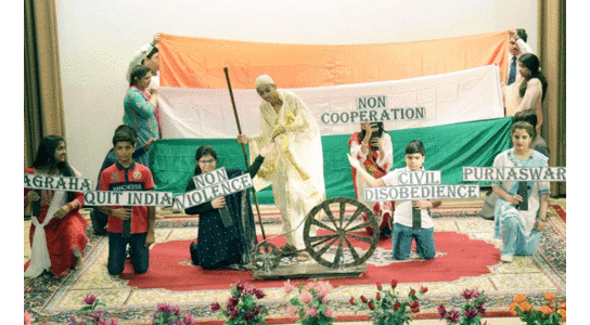 ഗാ​ന്ധി​ജ​യ​ന്തി: സൗ​ദി​യി​ലും സ​മു​ചി​ത​മാ​യി ആ​ഘോ​ഷി​ച്ചു