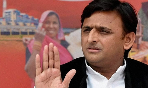 യോഗി സർക്കാറിനെ തറപറ്റിക്കാൻ സമാജ്​വാദി വിജയ്​ യാത്രയുമായി എസ്​.പി