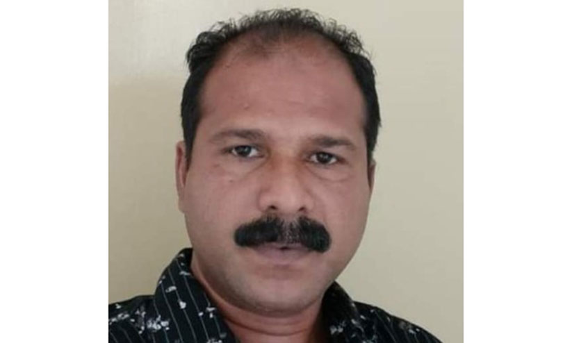 ഹൃദയാഘാതം: തൃശൂർ സ്വദേശി ഒമാനിൽ മരിച്ചു ഹൃദയാഘാതം: തൃശൂർ സ്വദേശി ഒമാനിൽ മരിച്ചു