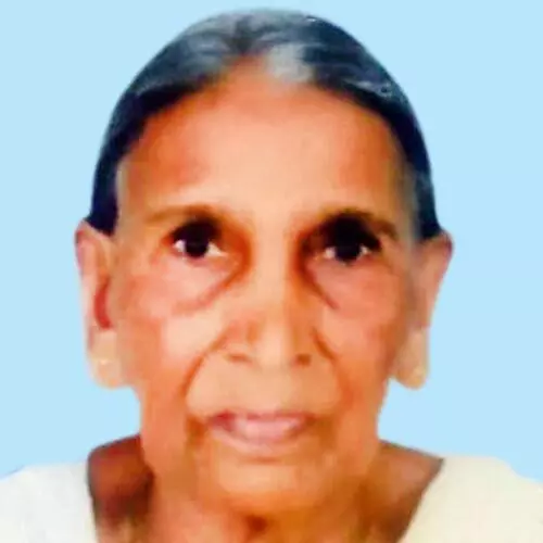 സ​രോ​ജി​നി​യ​മ്മ