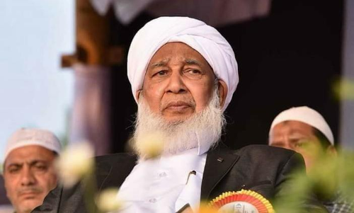 സാമൂഹിക, ജീവകാരുണ്യ പ്രവർത്തനം; കാന്തപുരത്തിന്​ യു.എ.ഇ ഗോൾഡൻ വിസ