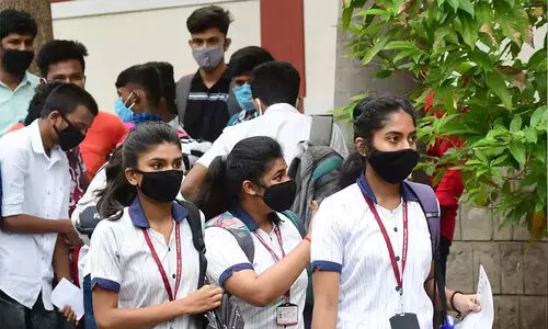 സ്​കൂൾ തുറക്കാനുള്ള അന്തിമ മാർഗരേഖ പുറത്തിറക്കി; ആറ്​ ദിവസം അധ്യയനം