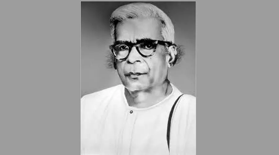 കേരള ഗാന്ധിയെ സംഘ് പരിവാർ ഏറ്റെടുക്കുമ്പോൾ