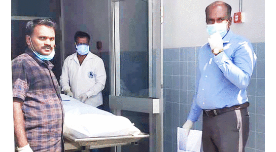 രണ്ട്​ ഇന്ത്യക്കാരുടെ മൃതദേഹങ്ങൾ നാട്ടിലെത്തിച്ചു