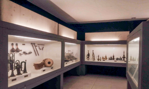 കാഴ്ചയിൽ കൗതുകം നിറച്ച് അക്കാദമി മ്യൂസിയം; രണ്ടാംഘട്ട നവീകരണം പൂർത്തിയായി കാഴ്ചയിൽ കൗതുകം നിറച്ച് അക്കാദമി മ്യൂസിയം; രണ്ടാംഘട്ട നവീകരണം പൂർത്തിയായി