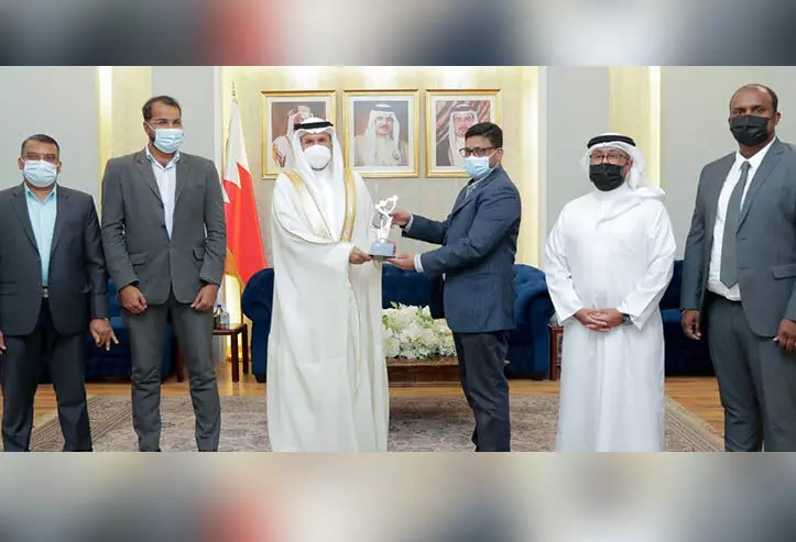 മീഡിയവൺ ബ്രേവ് ഹാർട്ട് പുരസ്കാരം: കാപിറ്റൽ ഗവര്ണര്ക്ക് സമ്മാനിച്ചു മീഡിയവൺ ബ്രേവ് ഹാർട്ട് പുരസ്കാരം: കാപിറ്റൽ ഗവര്ണര്ക്ക് സമ്മാനിച്ചു