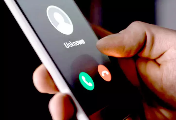 ഫോൺകാളിൽ വഞ്ചിതരാകരുത് ഫോൺകാളിൽ വഞ്ചിതരാകരുത്