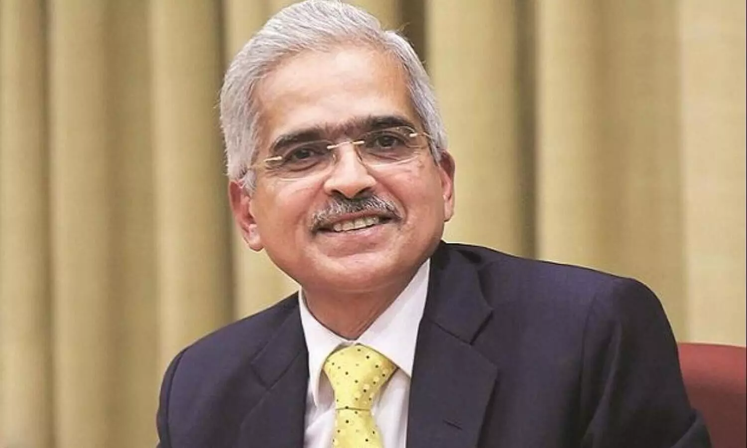 ഇന്ധന വിലവർധന; കേന്ദ്രത്തെ കുറ്റപ്പെടുത്തി റിസർവ്​ ബാങ്ക്​ ഗവർണർ