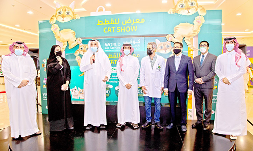 സൗദിയിലെ ലുലു ഹൈപർമാർക്കറ്റുകളിൽ പൂച്ചകളുടെ പ്രദർശനം