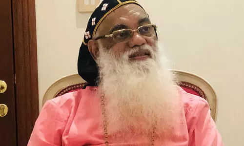 ചേരിതിരിഞ്ഞ്​ നിൽക്കാനുള്ള പ്രവണതയെ അതിജീവിക്കണം