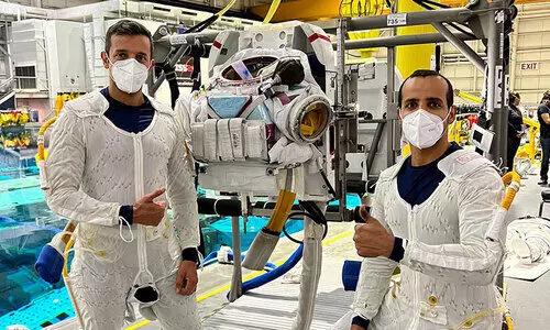 ഇമാറാത്തി ബഹിരാകാശ യാത്രികർ നാസയിൽ ആദ്യവർഷ പരിശീലനം പൂർത്തിയാക്കി