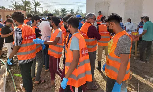 കൈവിടില്ല, കൂടെയുണ്ട്​​...