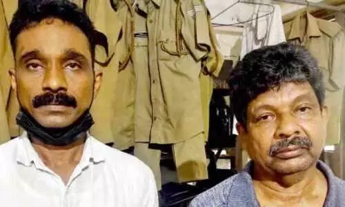 കണ്ണൂരില്‍ 2500 കിലോ പുകയില ഉൽപന്ന വേട്ട; രണ്ടുപേര്‍ പിടിയില്‍