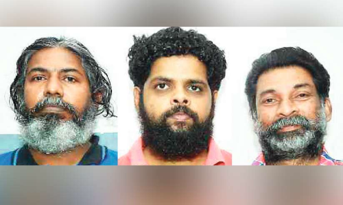 Necklace theft Three arrested