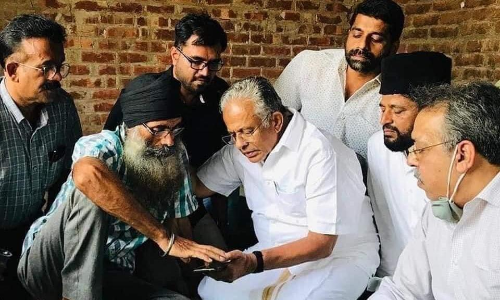 കൊലചെയ്യപ്പെട്ട കർഷകരുടെ കുടുംബങ്ങളെ മുസ്​ലിംലീഗ്​ നേതാക്കൾ സന്ദർശിച്ചു