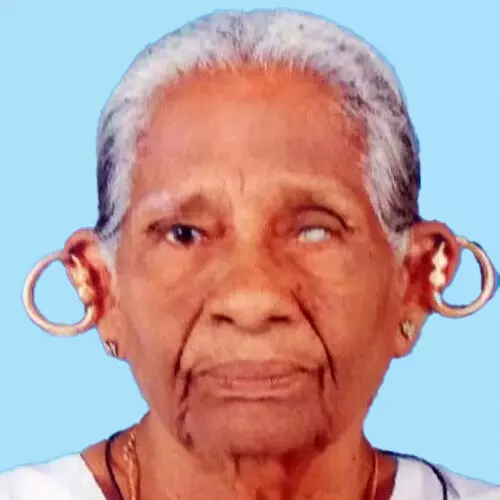 മ​റി​യം