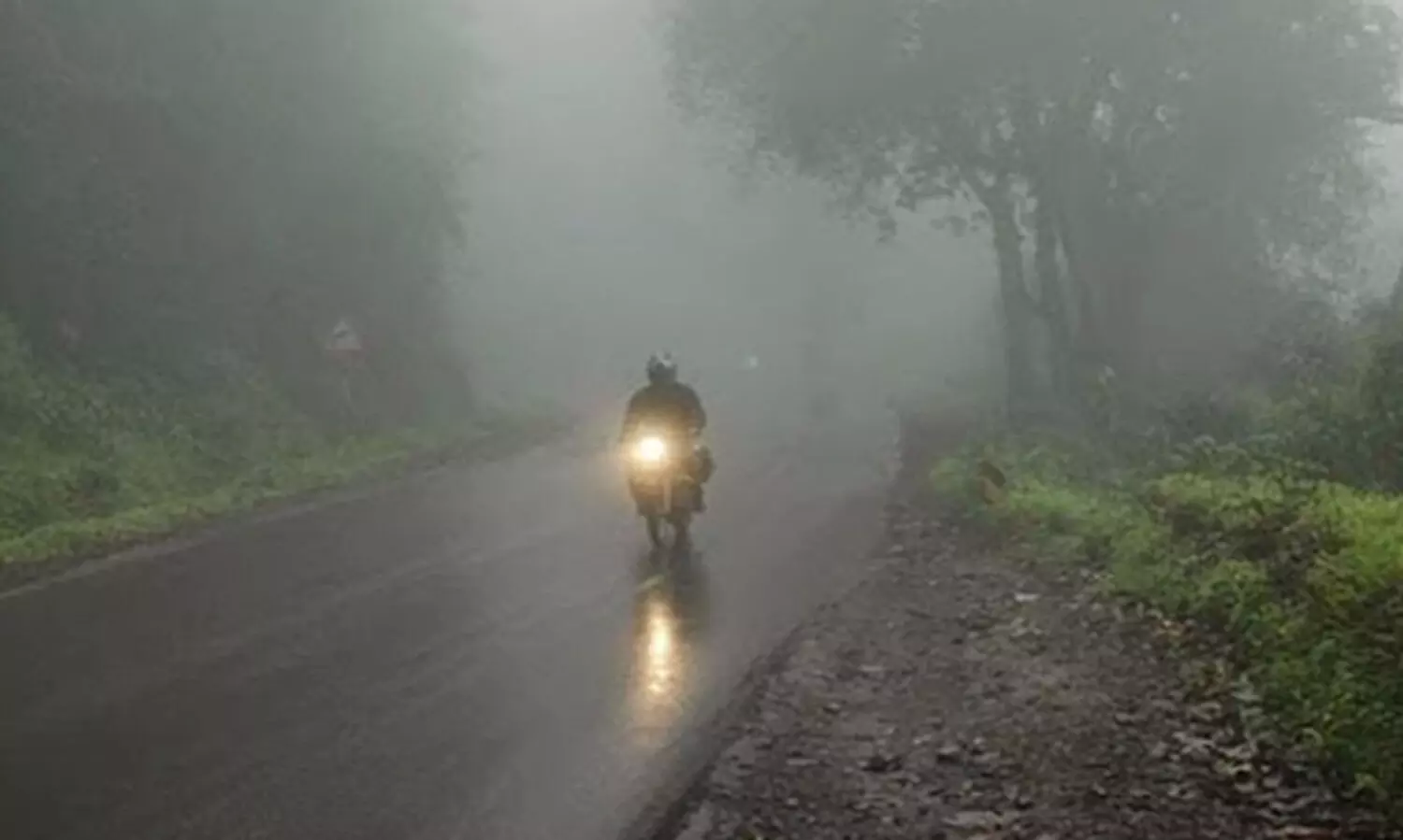 ശക്തമായ മഴ; ഇടുക്കിയിൽ രാത്രികാല യാത്ര നിരോധിച്ചു