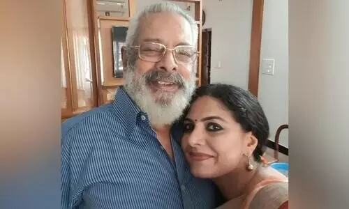 Actress Asha Sharath remembers Father Krishnankutty