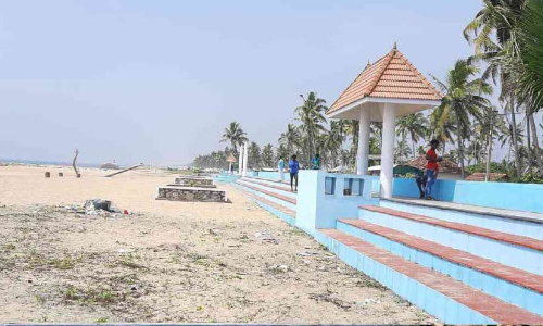 ബീച്ചിെൻറ പേര് താന്നിയോ മുക്കമോ? വിവാദം രൂക്ഷം ബീച്ചിെൻറ പേര് താന്നിയോ മുക്കമോ? വിവാദം രൂക്ഷം