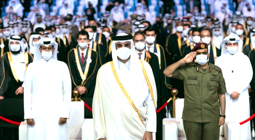 ഖത്തർ സർവകലാശാലാ ബിരുദദാനം നിർവഹിച്ച് അമീർ ഖത്തർ സർവകലാശാലാ ബിരുദദാനം നിർവഹിച്ച് അമീർ