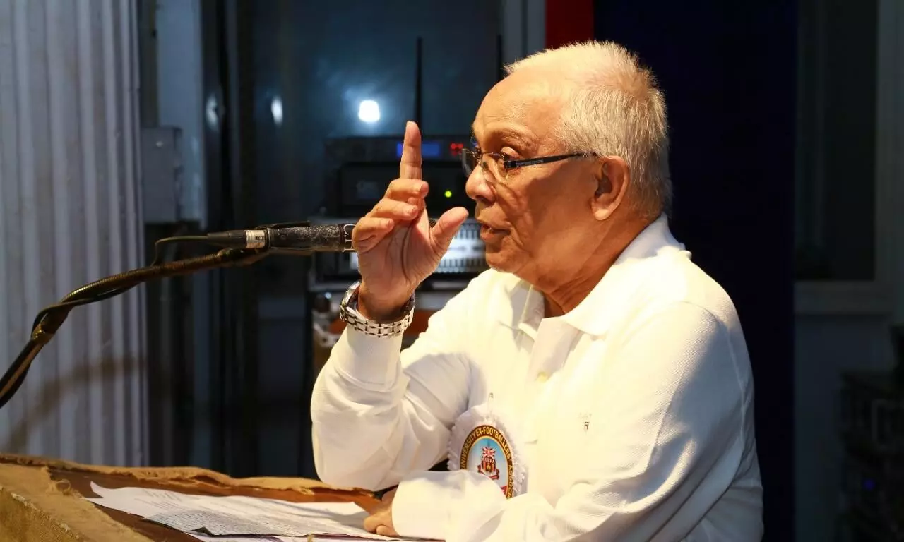 ഫുട്ബാൾ കോച്ച് ഉസ്മാൻ കോയക്ക് ശിഷ്യന്മാരുടെ അക്ഷര ദക്ഷിണ ഒരുങ്ങുന്നു