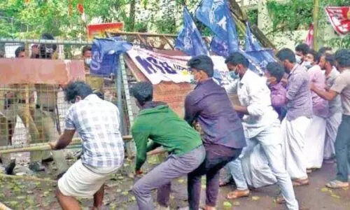 വടകരയിൽ കെ.എസ്.യു മാർച്ചിൽ സംഘർഷം; അഞ്ചുപേർ അറസ്​റ്റിൽ