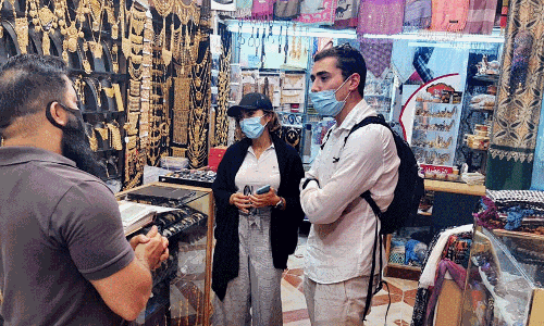 ടൂറിസം സീസണില്‍ പ്രതീക്ഷയര്‍പ്പിച്ച് വ്യാപാരികള്‍