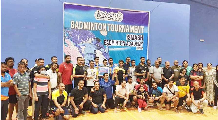 ഐ​സ്മാ​ഷ് ​ജി​ല്ല ബാ​ഡ്മി​ൻ​റ​ൺ ടൂ​ർ​ണ​മെൻറ്​:    ക​ണ്ണൂ​ർ ഓ​വ​റോ​ൾ ചാ​മ്പ്യ​ന്മാ​ർ