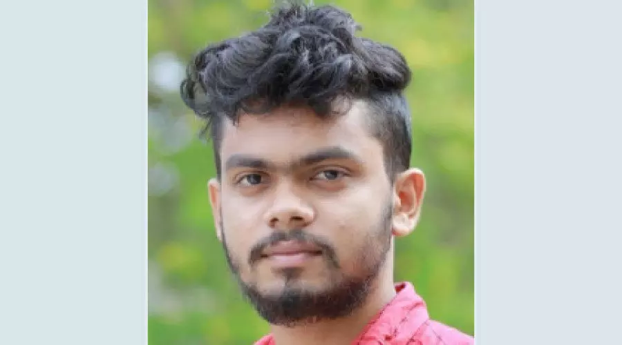 സി.പി.എം ബ്രാഞ്ച് സെക്രട്ടറിയായി വിദ്യാർഥി