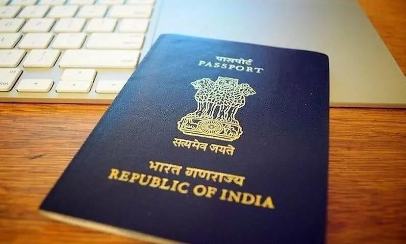 രക്ഷപ്പെടാനായില്ല; ലുക്കൗട്ട് സർക്കുലറുള്ള വിവിധ കേസിലെ മൂന്ന് പ്രതികൾ കൊച്ചി വിമാനത്താവളത്തില് പിടിയിൽ രക്ഷപ്പെടാനായില്ല; ലുക്കൗട്ട് സർക്കുലറുള്ള വിവിധ കേസിലെ മൂന്ന് പ്രതികൾ കൊച്ചി വിമാനത്താവളത്തില് പിടിയിൽ