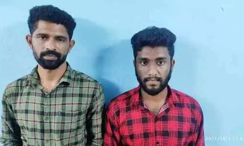 ബൈക്ക് യാത്രികനെ നടുറോഡിൽ മർദിച്ച സംഭവം: രണ്ടുപേർ അറസ്​റ്റിൽ