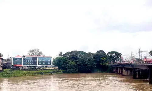 മൂവാറ്റുപുഴയാറ്റിൽ ജലനിരപ്പ് ഉയർന്നു