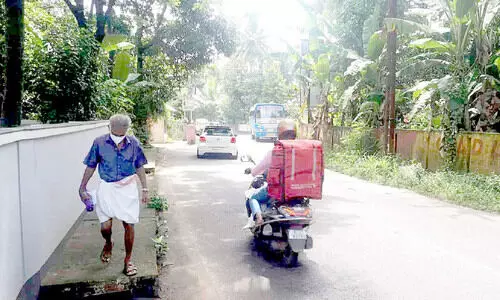 അത്താണി–പറവൂർ റോഡ് വികസനം: സഫലമാകാത്ത സ്വപ്നം
