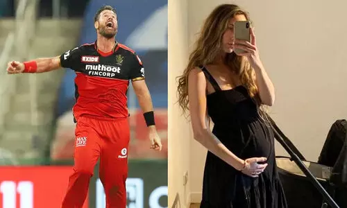 തോൽവിക്ക്​ പിന്നാലെ ഡാനിയൻ ക്രിസ്റ്റ്യനും ഗർഭിണിയായ ഭാര്യക്കും തെറിവിളി; ആരാധകരോട്​ അടങ്ങിയിരിക്കാൻ ആർ.സി.ബി