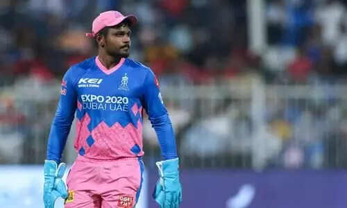 സഞ്​ജു യു.എ.ഇയിൽ തുടരുന്നു; ട്വന്‍റി 20 ലോകകപ്പിന്​ വേണ്ടിയോ അതോ ദുബൈ എക്​സ്​പോക്ക്​ വേണ്ടിയോ?.