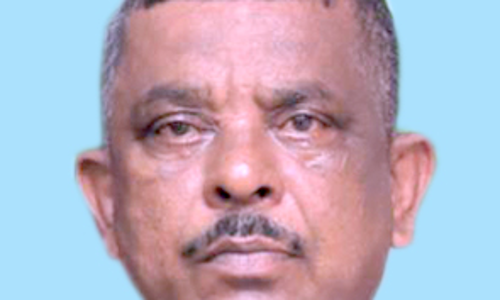 ബൈ​ക്ക് യാ​ത്ര​ക്കാ​ര​ൻ അ​പ​ക​ട​ത്തി​ൽ മ​രി​ച്ചു