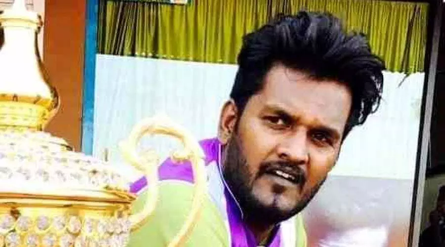 ഇൗ വേദന മാറ്റാൻ എന്നെങ്കിലും ന്യൂറോ ഡോക്ടർ വരുമോ? ഇൗ വേദന മാറ്റാൻ എന്നെങ്കിലും ന്യൂറോ ഡോക്ടർ വരുമോ?