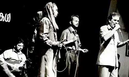 കോഴിക്കോടുനിന്ന്​ ചിറകടിച്ച ദിക്​റ്​ പാടി കിളി