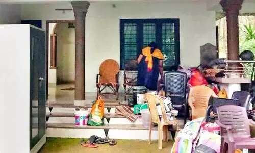 സി.​പി.​എം സമരം മൂലം ഫാക്​ടറി പൂട്ടിയെന്ന്​; വാ​യ്​​പ തി​രി​ച്ച​ട​വ് മു​ട​ങ്ങി​യ സംരംഭകയുടെ വീടും സ്ഥലവും ജപ്തി ചെയ്തു